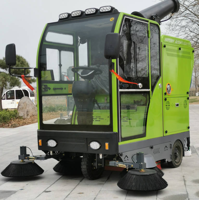 吐鲁番道路清洁广泛应用电动环卫清扫车